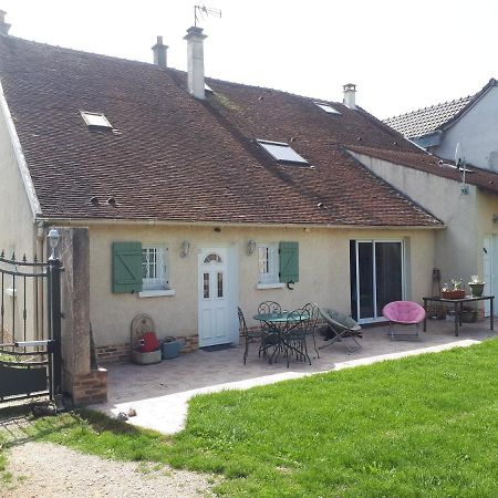 Grande Chambre D'Hote Proche Disneyland Et Parc Des Felins Guerard Exterior photo