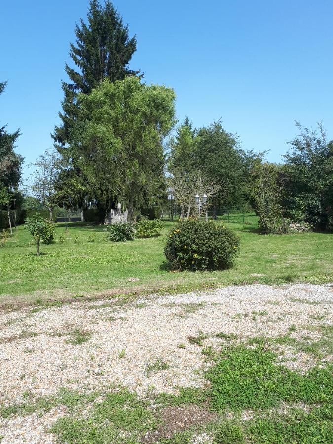 Grande Chambre D'Hote Proche Disneyland Et Parc Des Felins Guerard Exterior photo